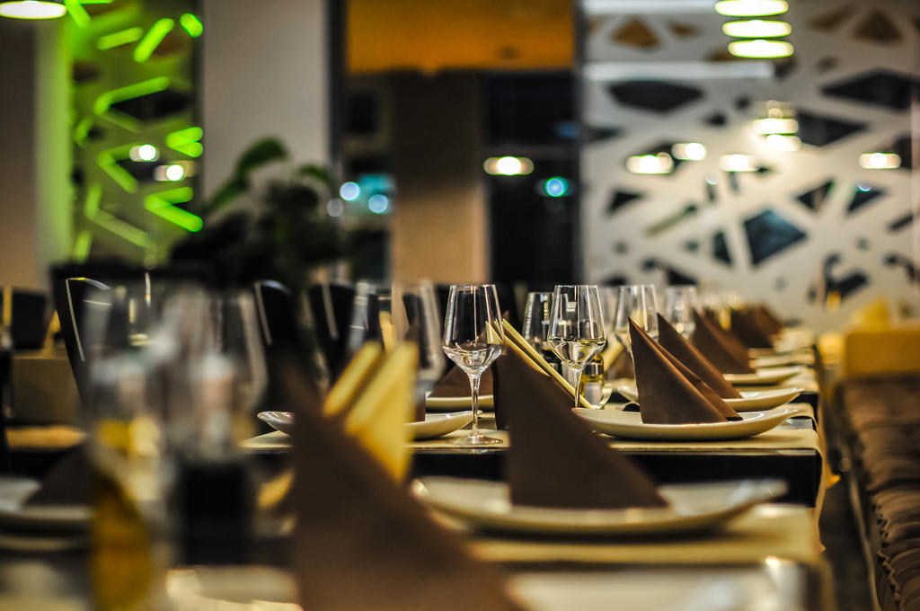 Hotel Aqua Târgu Jiu Eksteriør bilde